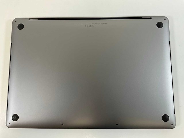 Apple macbook pro 16”, hexacore i7, 16 gb ram, 512 gb nvme, amd radeon pro 5300m 4gb laptop - afbeelding 2 van  6
