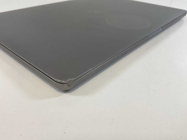 Apple macbook pro 16”, hexacore i7, 16 gb ram, 512 gb nvme, amd radeon pro 5300m 4gb laptop - afbeelding 3 van  6