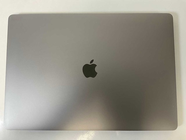 Apple macbook pro 16”, hexacore i7, 32 gb ram, 512 gb ssd, amd radeon pro 5300m 4 gb laptop - afbeelding 5 van  7