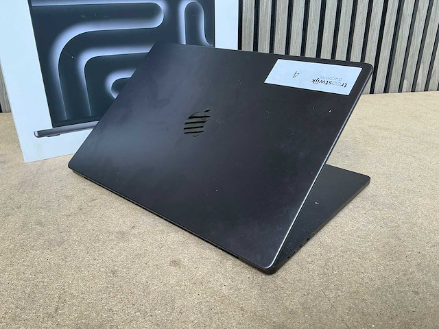 Apple macbook pro (16 inch, m3 pro) laptop - afbeelding 4 van  8
