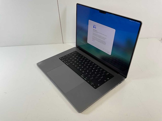 Apple macbook pro 16”, m1 max, 32 gb ram, 1 tb nvme laptop - afbeelding 3 van  8