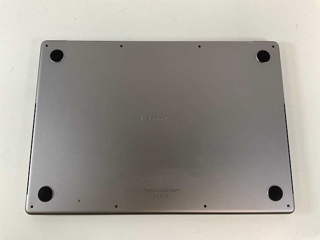 Apple macbook pro 16”, m1 max, 32 gb ram, 1 tb nvme laptop - afbeelding 7 van  8