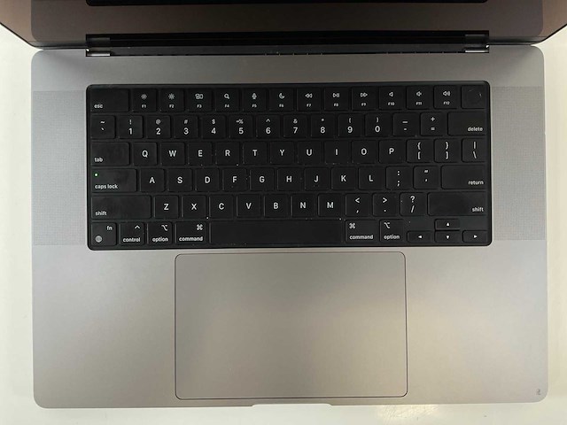 Apple macbook pro 16”, m1 max, 64 gb ram, 1 tb nvme laptop - afbeelding 4 van  7