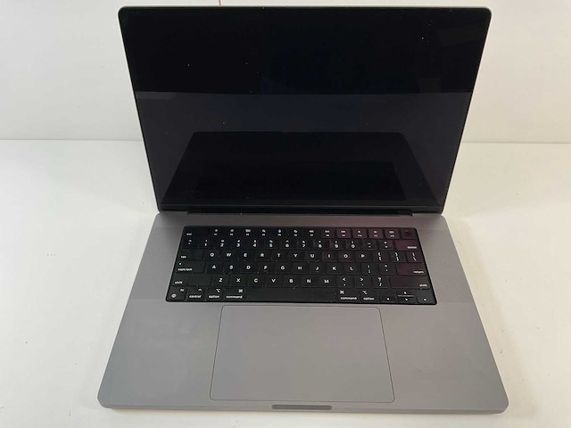 Apple macbook pro 16”, m1 pro, 16 gb ram, 512 gb nvme laptop - afbeelding 1 van  7