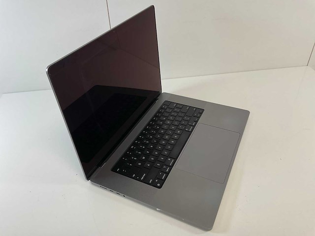 Apple macbook pro 16”, m1 pro, 16 gb ram, 512 gb nvme laptop - afbeelding 2 van  7