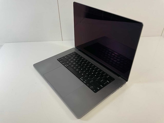 Apple macbook pro 16”, m1 pro, 16 gb ram, 512 gb nvme laptop - afbeelding 3 van  7