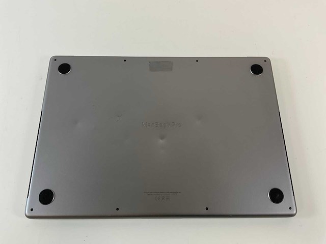 Apple macbook pro 16”, m1 pro, 16 gb ram, 512 gb nvme laptop - afbeelding 6 van  7