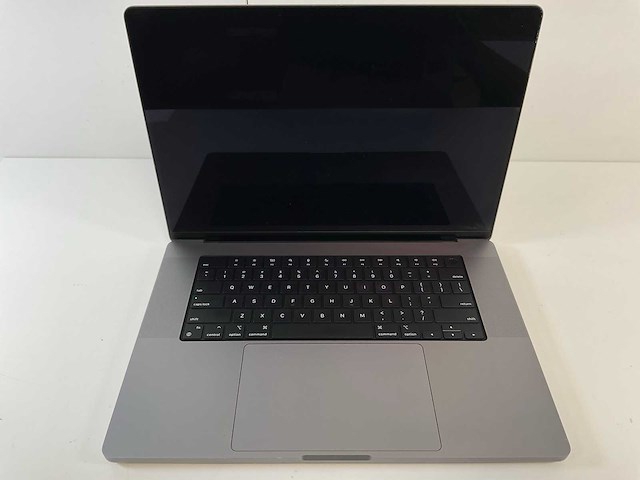 Apple macbook pro 16”, m1 pro, 16 gb ram, 512 gb nvme laptop - afbeelding 1 van  7