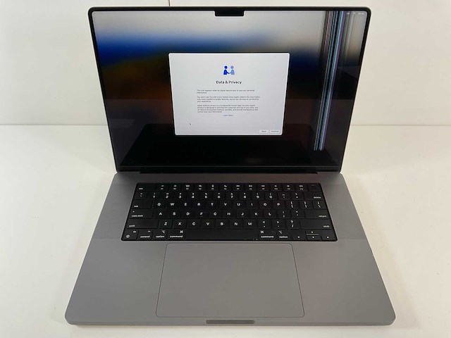 Apple macbook pro 16”, m1 pro, 16 gb ram, 512 gb nvme laptop - afbeelding 1 van  7