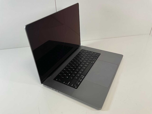 Apple macbook pro 16”, m1 pro, 16 gb ram, 512 gb nvme laptop - afbeelding 2 van  7