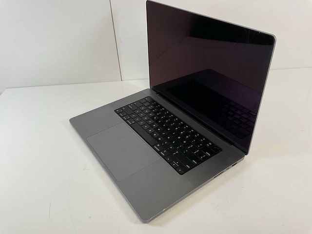 Apple macbook pro 16”, m1 pro, 16 gb ram, 512 gb nvme laptop - afbeelding 3 van  7