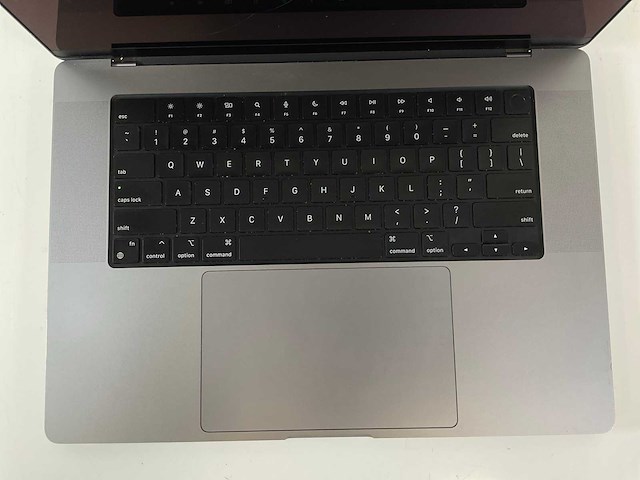 Apple macbook pro 16”, m1 pro, 16 gb ram, 512 gb nvme laptop - afbeelding 4 van  7