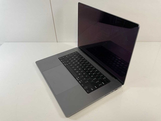 Apple macbook pro 16”, m1 pro, 32 gb ram, 512 gb nvme laptop - afbeelding 3 van  7