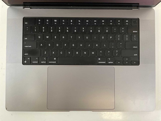 Apple macbook pro 16”, m1 pro, 32 gb ram, 512 gb nvme, m1 laptop - afbeelding 4 van  8