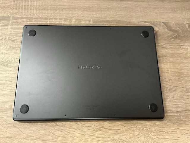 Apple macbook pro 16'' (m4 pro, 2025) - afbeelding 5 van  8