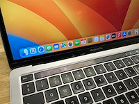 Apple macbook pro 17.1 - afbeelding 3 van  3