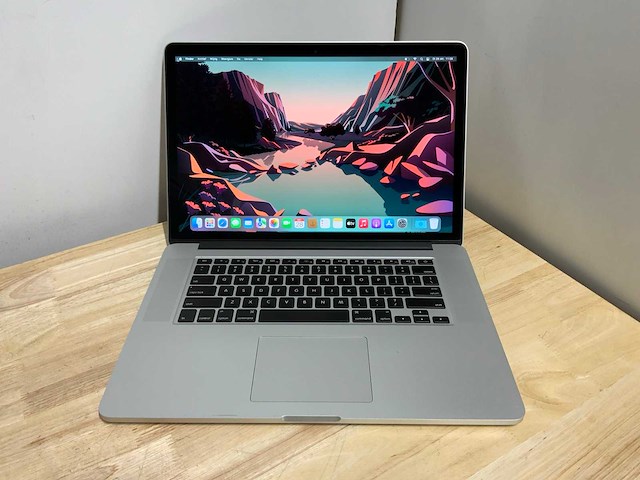 Apple macbook pro a1398 laptop - afbeelding 1 van  8
