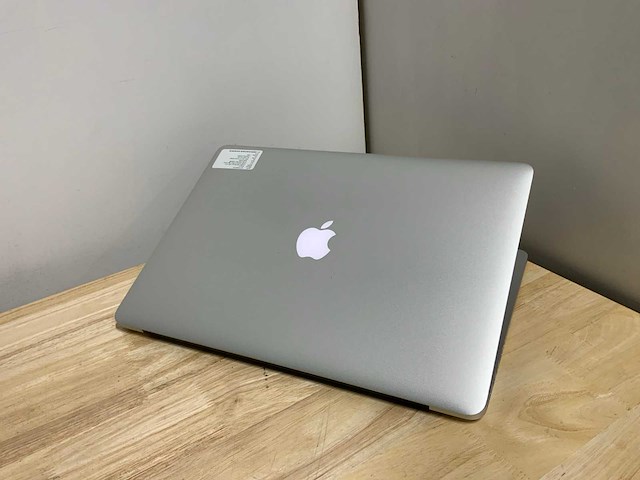Apple macbook pro a1398 laptop - afbeelding 4 van  8