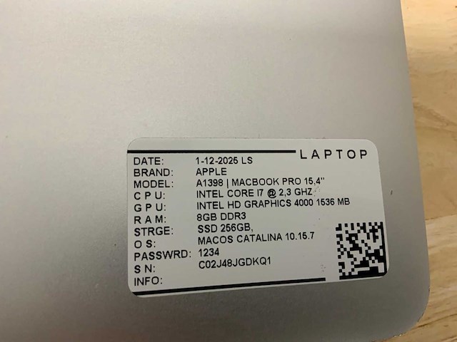 Apple macbook pro a1398(i7) laptop (2x) - afbeelding 5 van  7