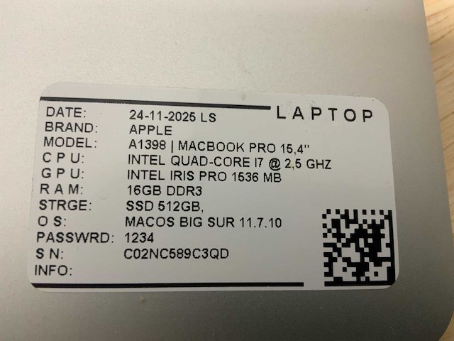 Apple macbook pro a1398(i7) laptop (2x) - afbeelding 6 van  6