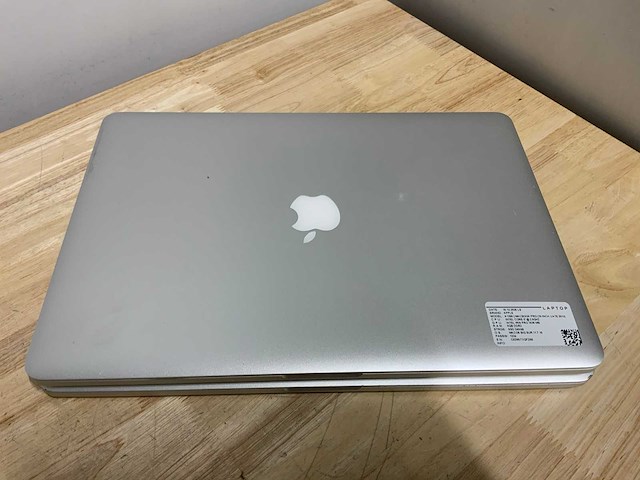 Apple macbook pro a1398(i7) laptop (2x) - afbeelding 4 van  7