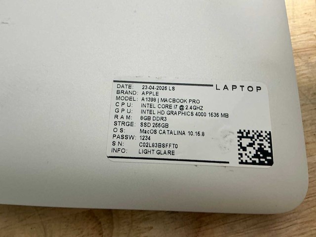 Apple macbook pro a1398(i7) laptop (2x) - afbeelding 3 van  4