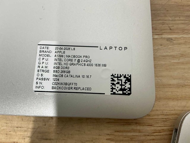 Apple macbook pro a1398(i7) laptop (2x) - afbeelding 6 van  7