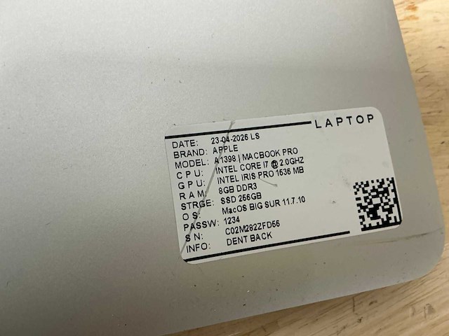 Apple macbook pro a1398(i7) laptop (2x) - afbeelding 2 van  11