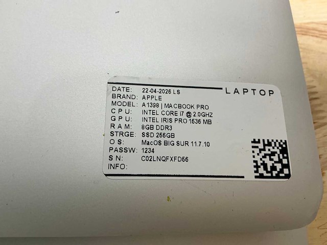 Apple macbook pro a1398(i7) laptop (2x) - afbeelding 9 van  11