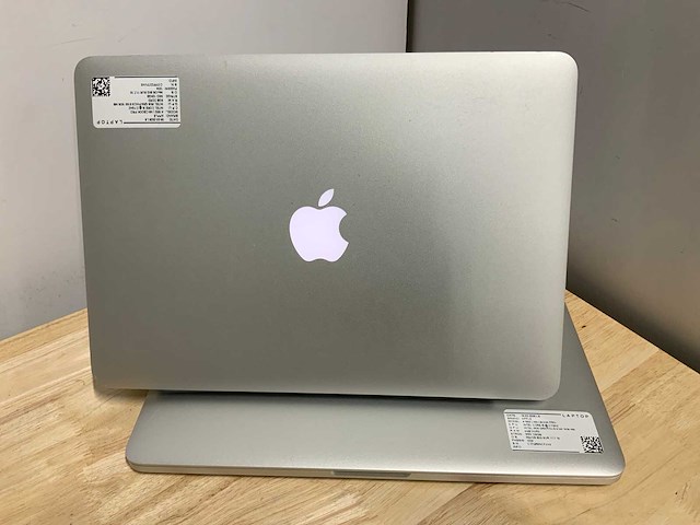 Apple macbook pro a1502 laptop (2x) - afbeelding 4 van  6