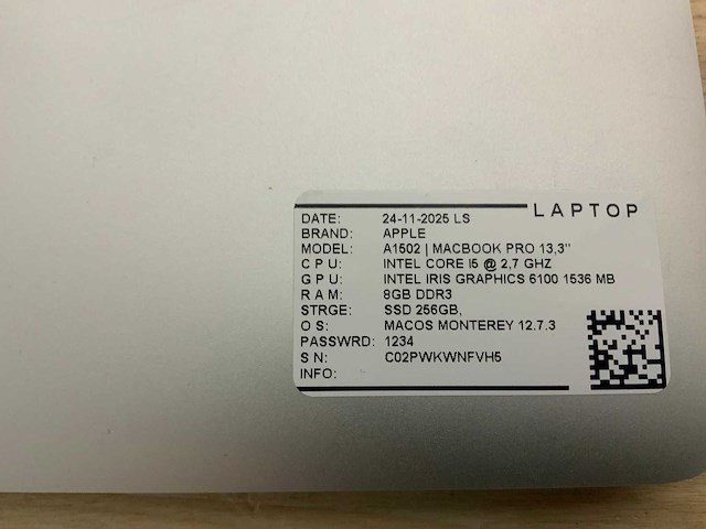 Apple macbook pro a1502 laptop (3x) - afbeelding 9 van  11