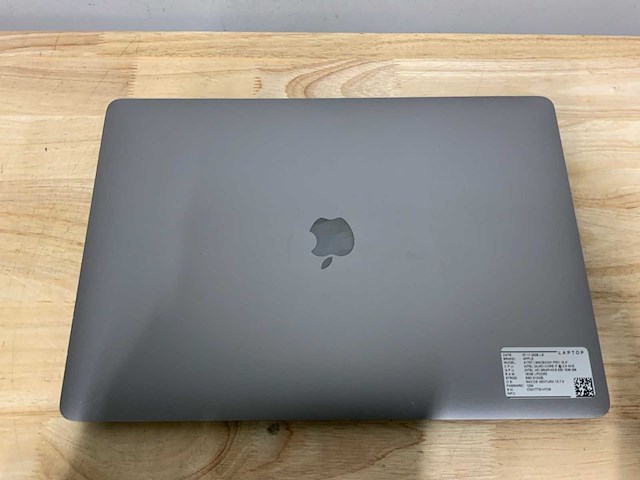 Apple macbook pro a1707 laptop - afbeelding 4 van  7