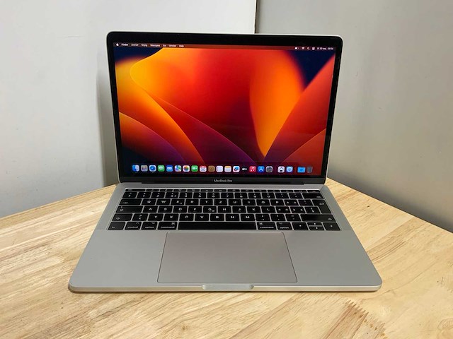 Apple macbook pro a1708 laptop - afbeelding 1 van  8