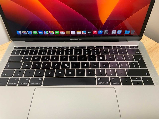 Apple macbook pro a1708 laptop - afbeelding 2 van  8
