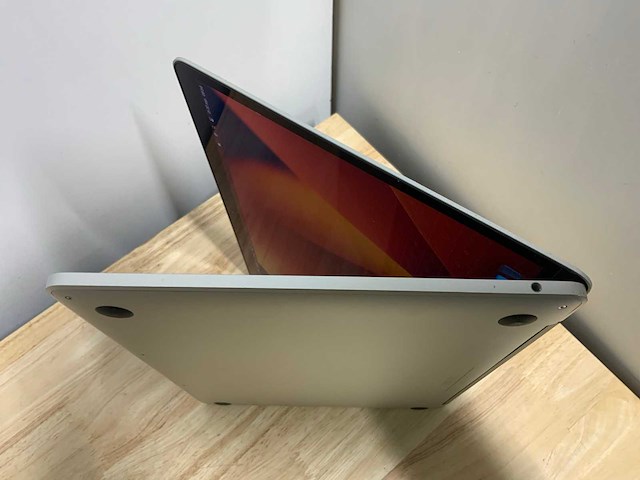 Apple macbook pro a1708 laptop - afbeelding 5 van  8