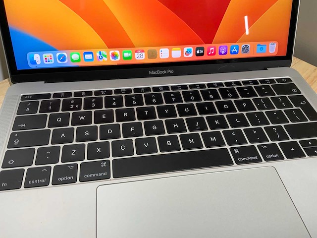 Apple macbook pro a1708 laptop - afbeelding 2 van  7