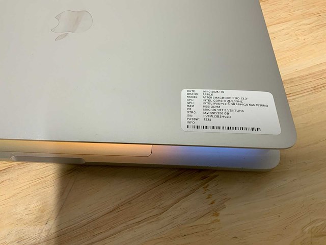 Apple macbook pro a1708 laptop - afbeelding 3 van  7