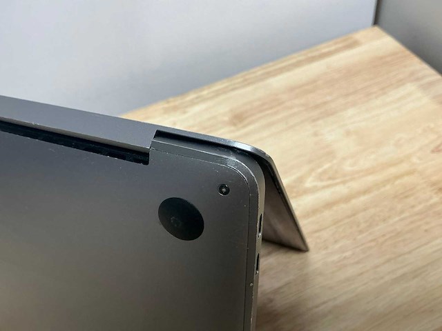 Apple macbook pro a1708 laptop - afbeelding 2 van  10