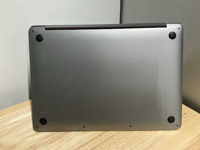 Apple macbook pro a1708 laptop - afbeelding 2 van  3