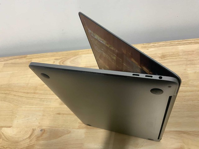 Apple macbook pro a1989 laptop - afbeelding 6 van  7