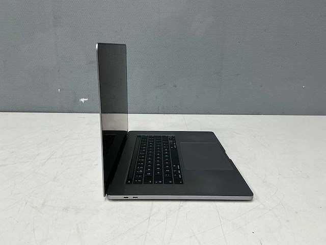 Apple macbook pro a2141 laptop 16 inch - afbeelding 11 van  12
