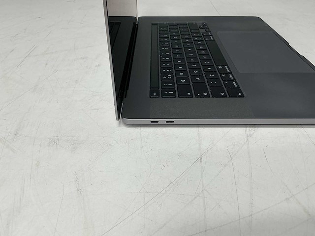 Apple macbook pro a2141 laptop 16 inch - afbeelding 12 van  12