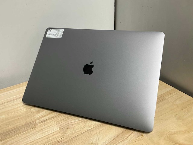 Apple macbook pro a2141 laptop - afbeelding 5 van  8