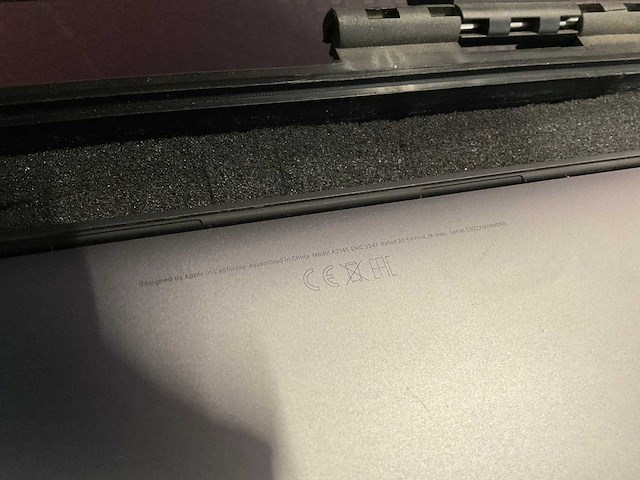Apple macbook pro a2141 laptop - afbeelding 4 van  5