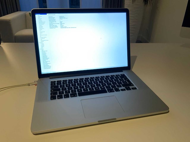 Apple macbook pro laptop - afbeelding 3 van  6