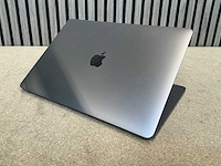 Apple macbook pro (m2, 2022) laptop - afbeelding 4 van  7