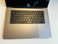 Apple macbook pro (m2 pro, 16 inch) laptop - afbeelding 2 van  6
