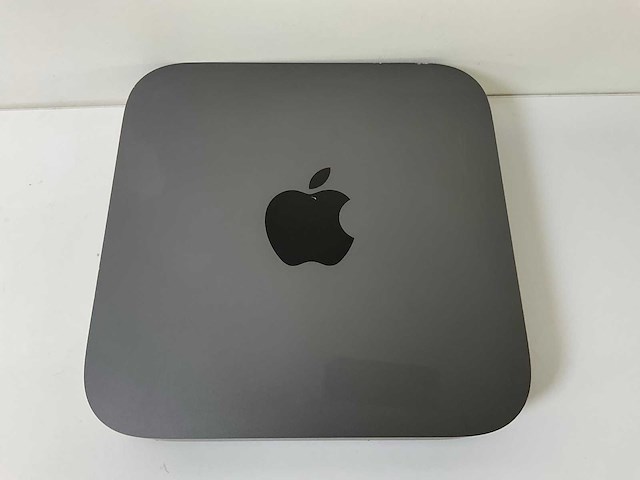 Apple macmini 8.1, core(tm) i7 8th gen, 16 gb ram, 121 gb nvme mini desktop - afbeelding 1 van  7