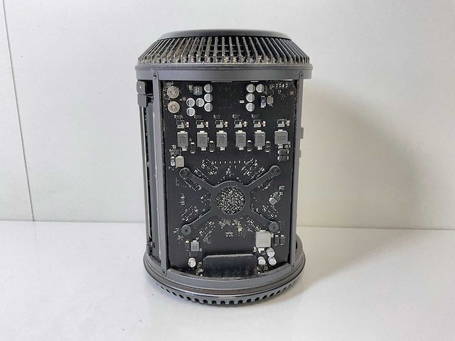 Apple macpro 6.1, xeon(r) e5-1650 v2, 16 gb ram, no hdd, 2x amd radeon r7 370 d300 2 gb mini desktop - afbeelding 8 van  10