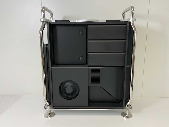 Apple macpro, xeon(r) w-3245, 96 gb ram, 1 tb nvme, amd radeon pro 580x 4 gb tower workstation - afbeelding 7 van  9